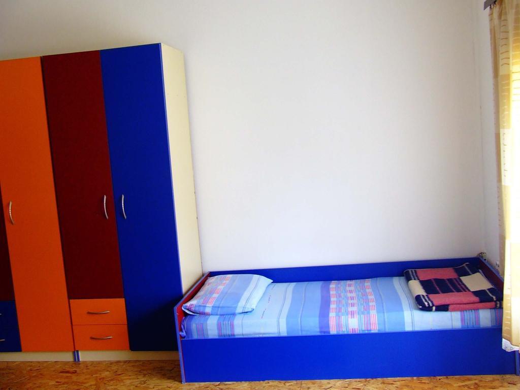 Hostel Domestika Bitola Rum bild